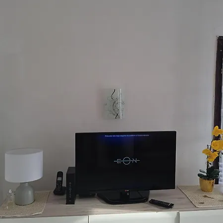 Apartamento Alifakovac Hjae