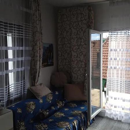 Alifakovac Hjae Apartamento *